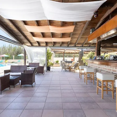 Апартаменты Amorossa With Garden View & Shared Pool By Konnect, Corfu