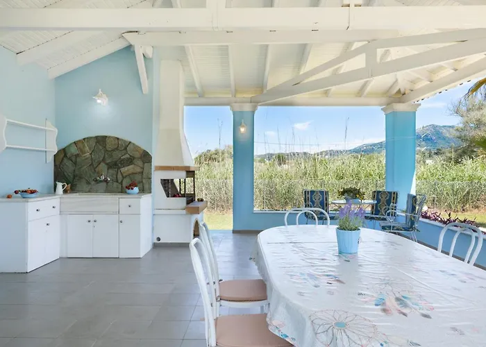 Amorossa With Garden View & Shared Pool By Konnect, Corfu Apartament Roda (Corfu)