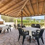 Apartament Amorossa With Garden View & Shared Pool By Konnect, Corfu Roda (Corfu)