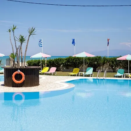 Amorossa With Garden View & Shared Pool By Konnect, Corfu