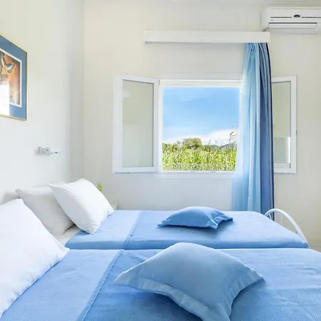 Amorossa With Garden View & Shared Pool By Konnect, Corfu * Rodas