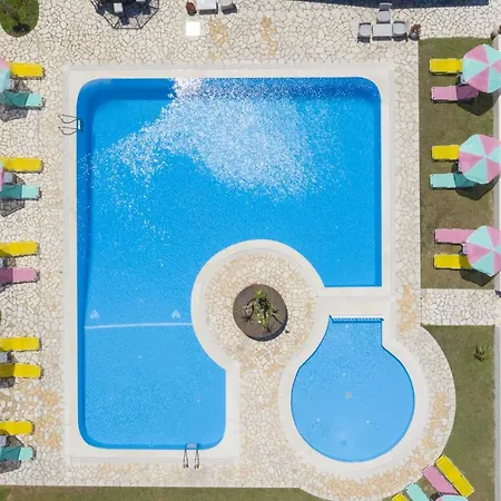 Amorossa With Garden View & Shared Pool By Konnect, Corfu Διαμέρισμα Ρόδα