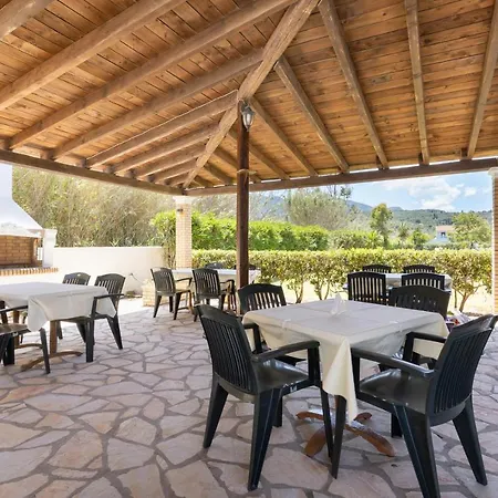 Διαμέρισμα Amorossa With Garden View & Shared Pool By Konnect, Corfu Ρόδα