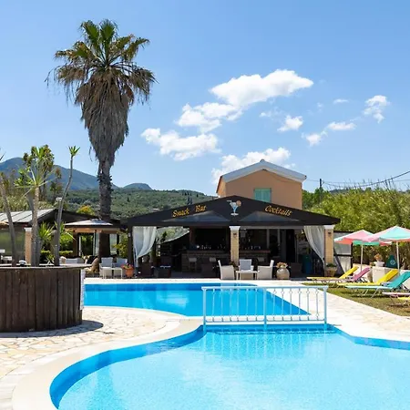 Amorossa With Garden View & Shared Pool By Konnect, Corfu Lejlighed